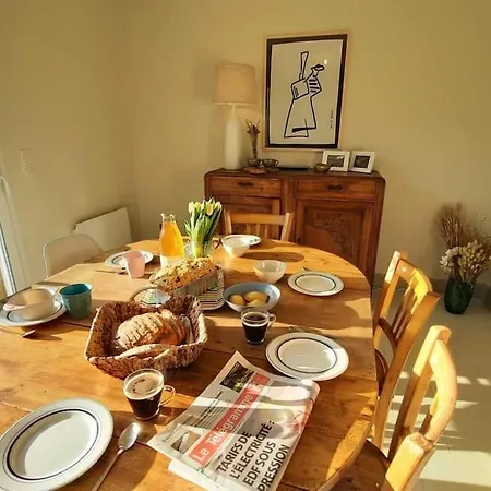 Holiday home L'ideale, 500m Du Port De Kerity, 3 Chb, 6 Personnes Penmarc'h